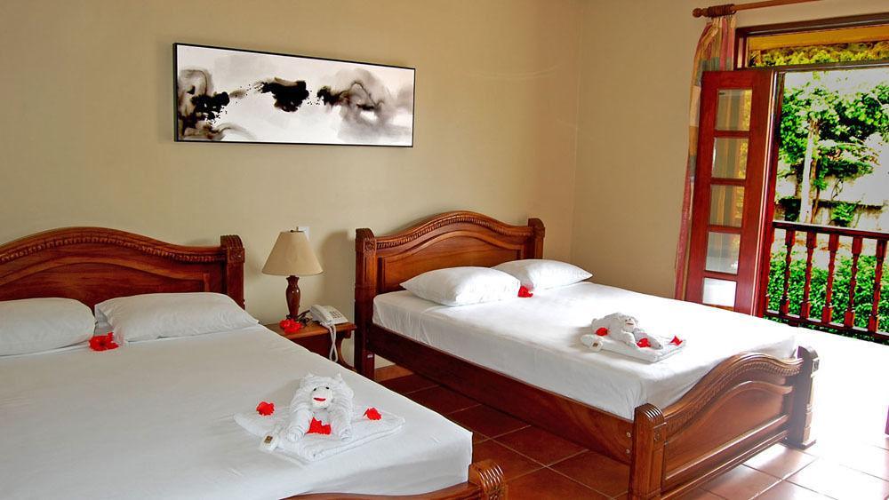 Hotel South Beach - Beachfront Jaco Luaran gambar